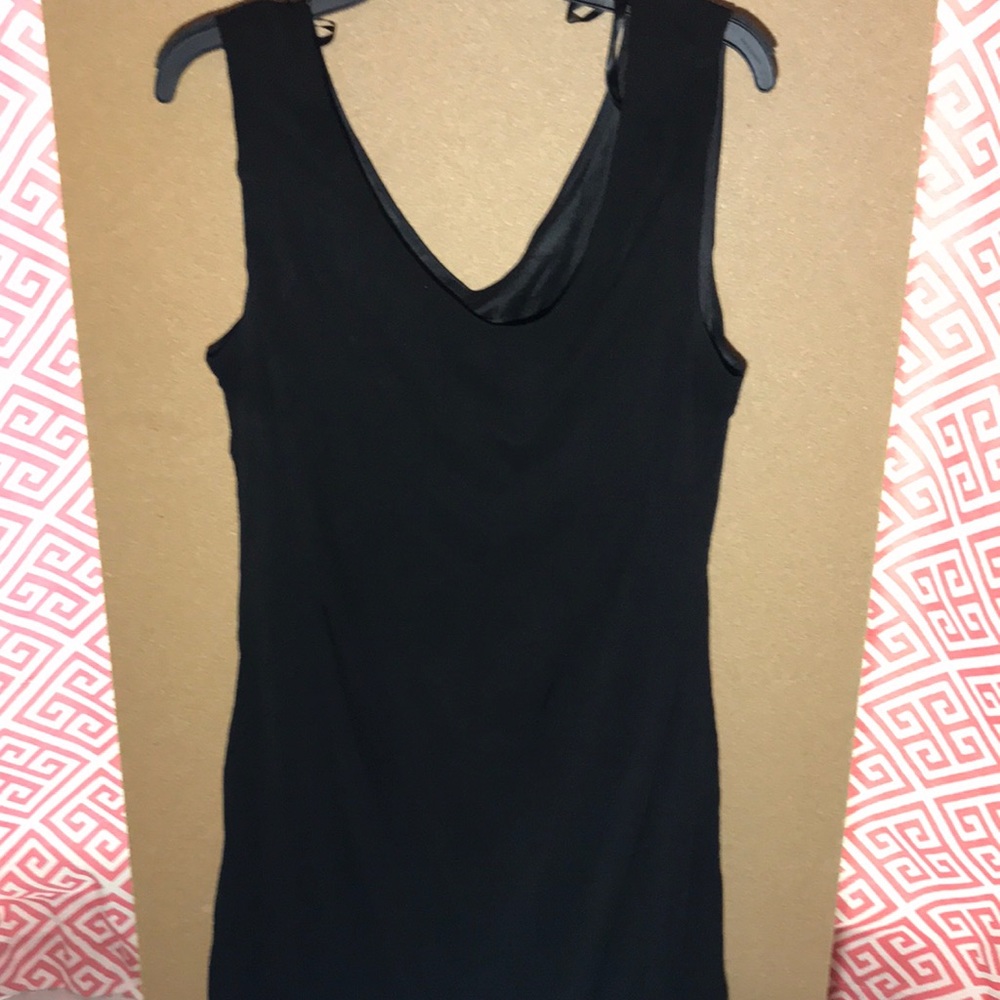 SL Fashions women’s black dress (size 16w).